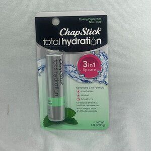 Chapstick Total Hydration Soothing Cooling Peppermint 3 in 1 Lip Care